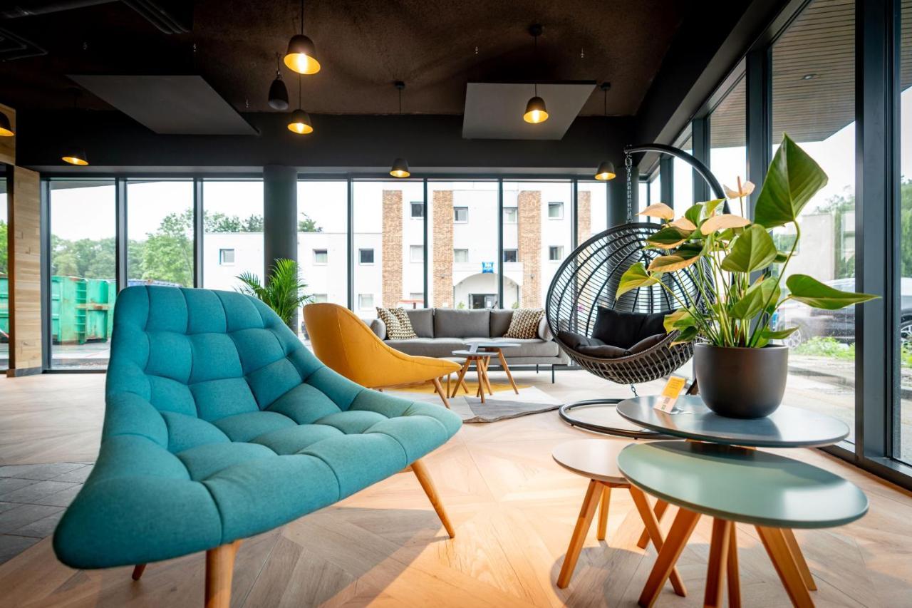 Ibis Styles Valenciennes Petite Foret Экстерьер фото